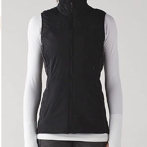 Lululemon Run For Cold Vest: US 2: Black